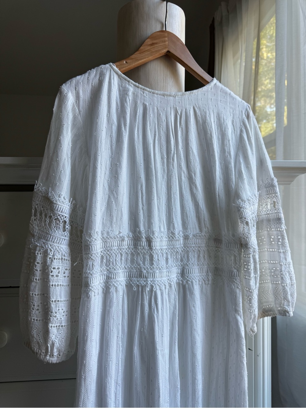 Anthropologie White Lace Maxi Dress Women’s US 4 / EU 36 - Picture 11 of 12